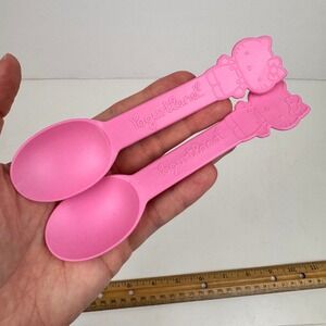 2 2010s Yogurtland Pink Plastic Limited Hello Kitty Spoon Character Shape Sanrio